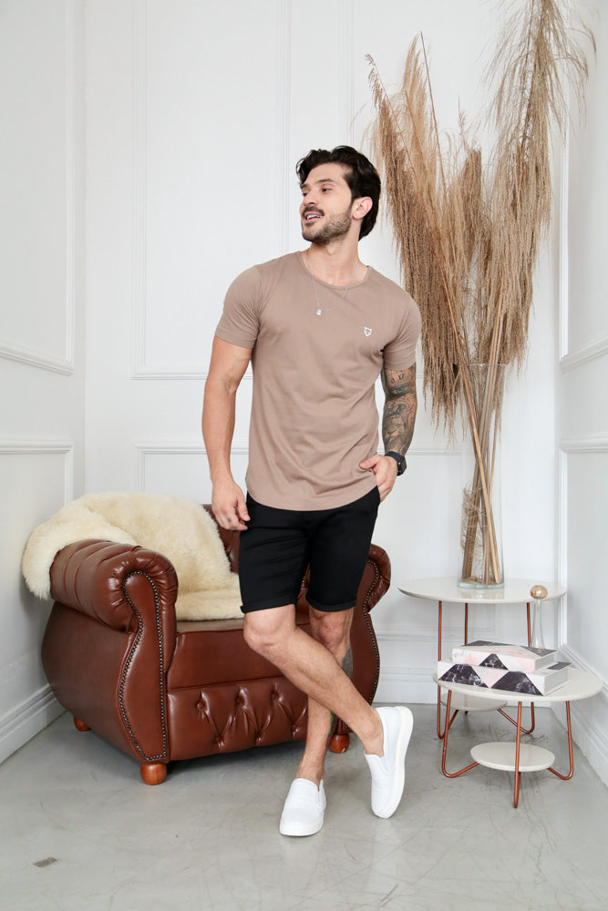 Camiseta Long Line Volk Culture Marrom