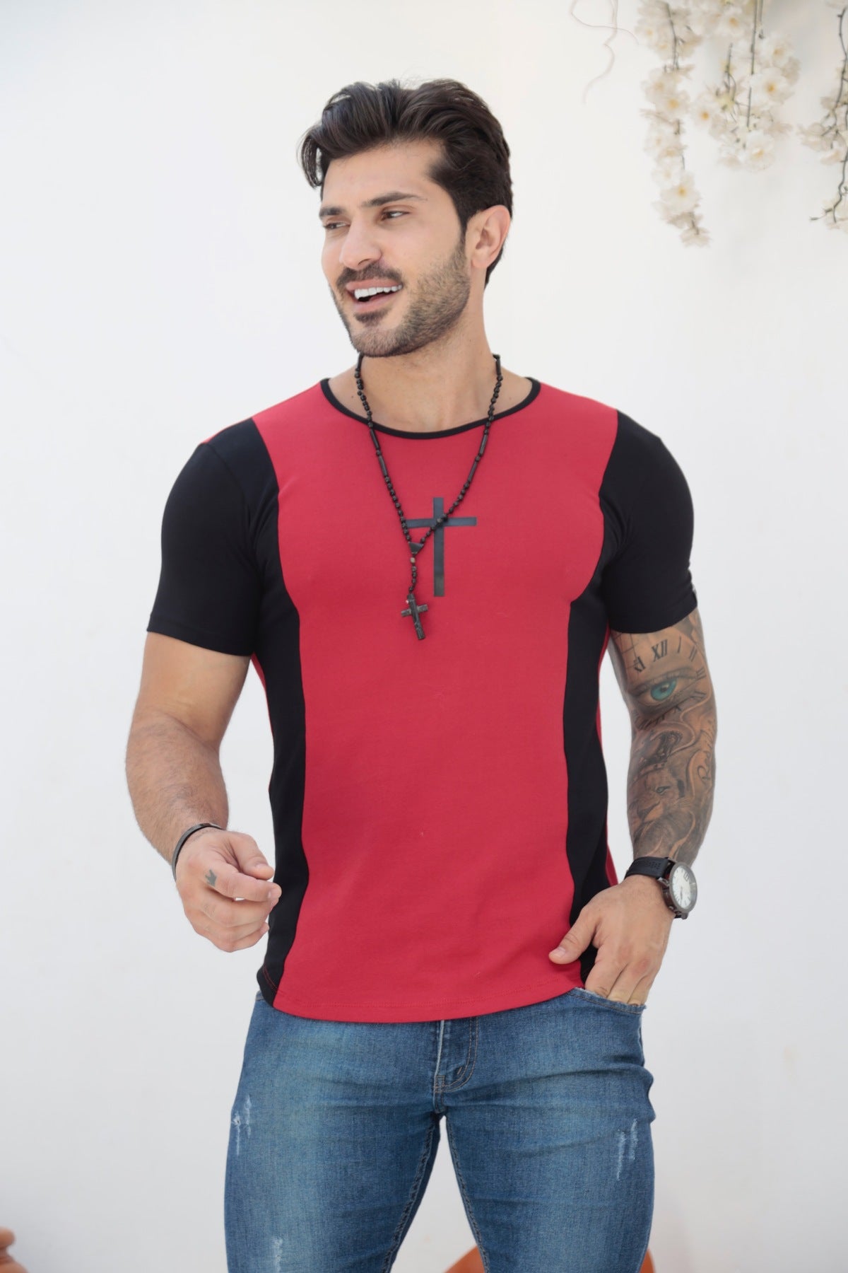 Camiseta Dual Cruz Vermelha e Preto Cotton