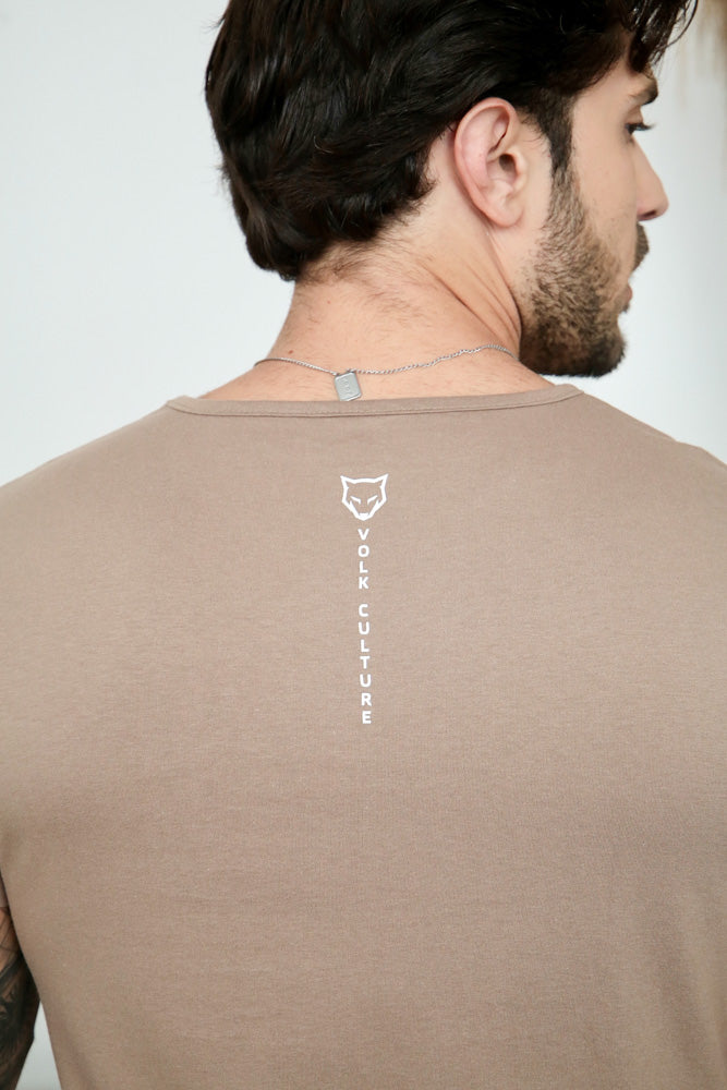 Camiseta Long Line Volk Culture Marrom