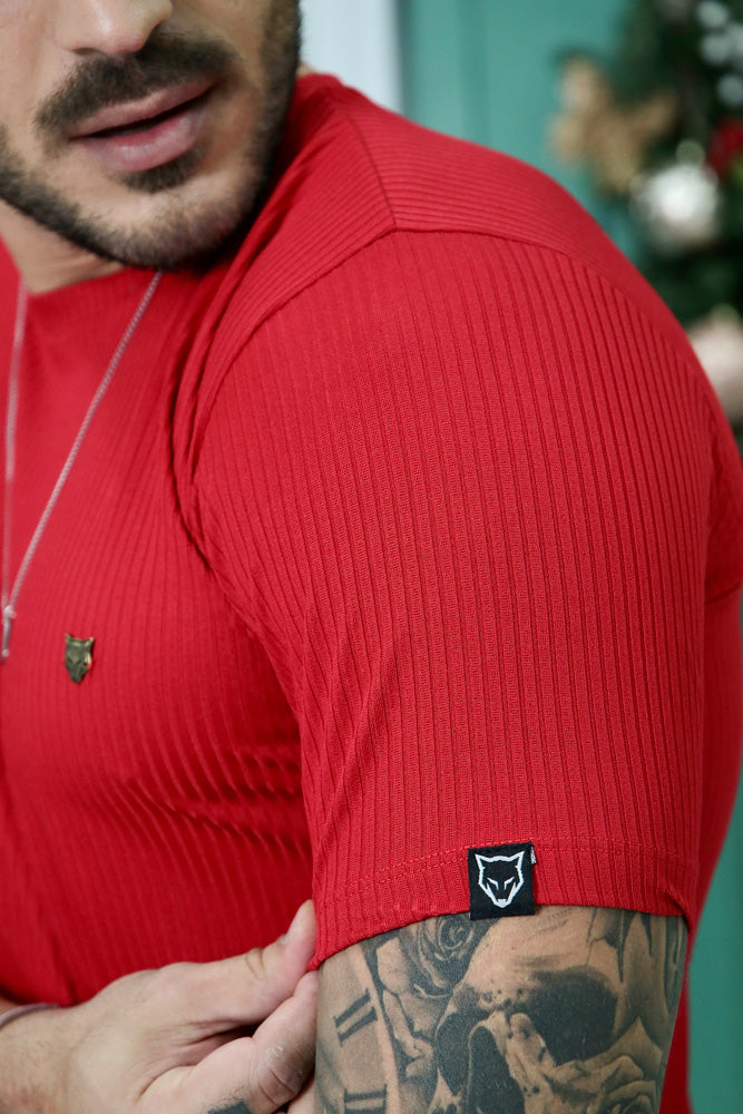 Camiseta Canelada Vermelha Logo Metal Volk Culture Supreme