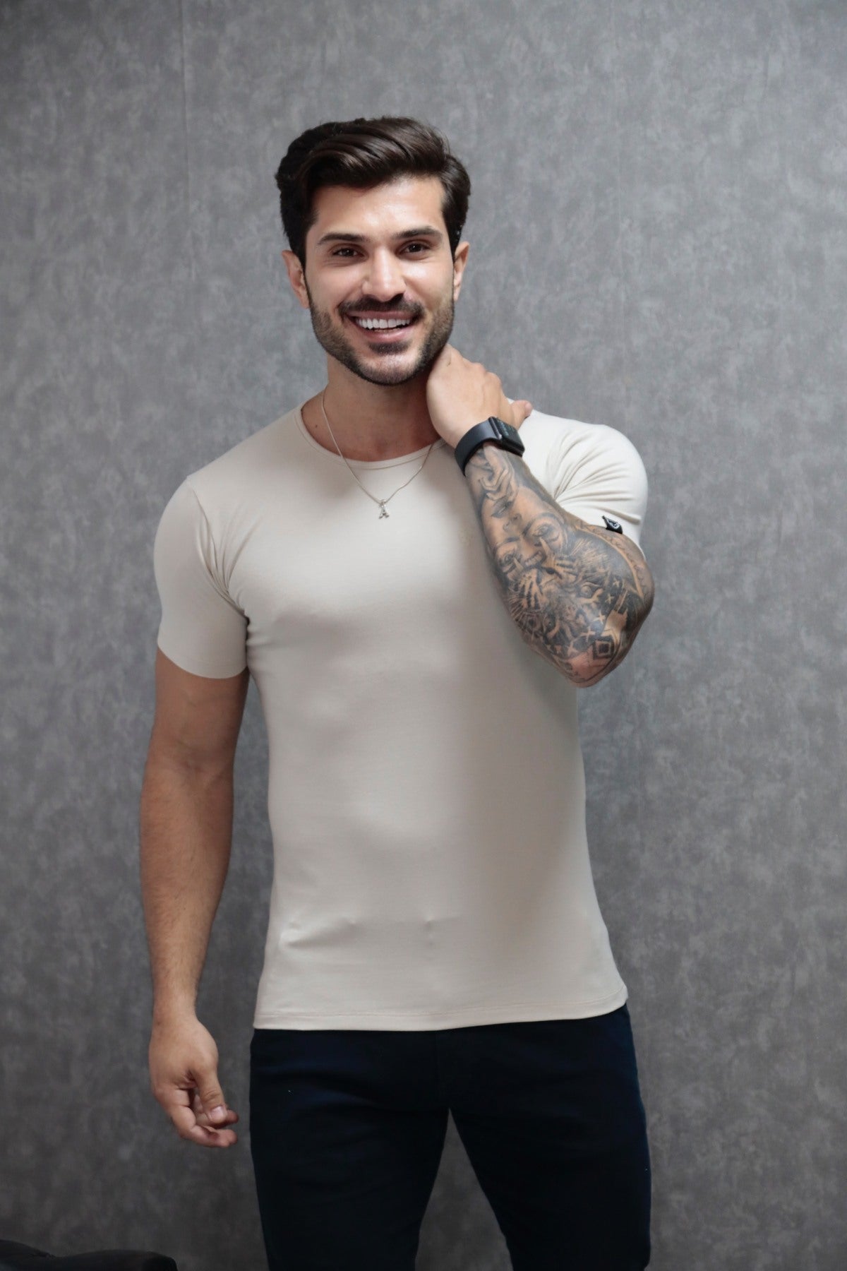 Camiseta Básica Cotton Creme Volk Culture