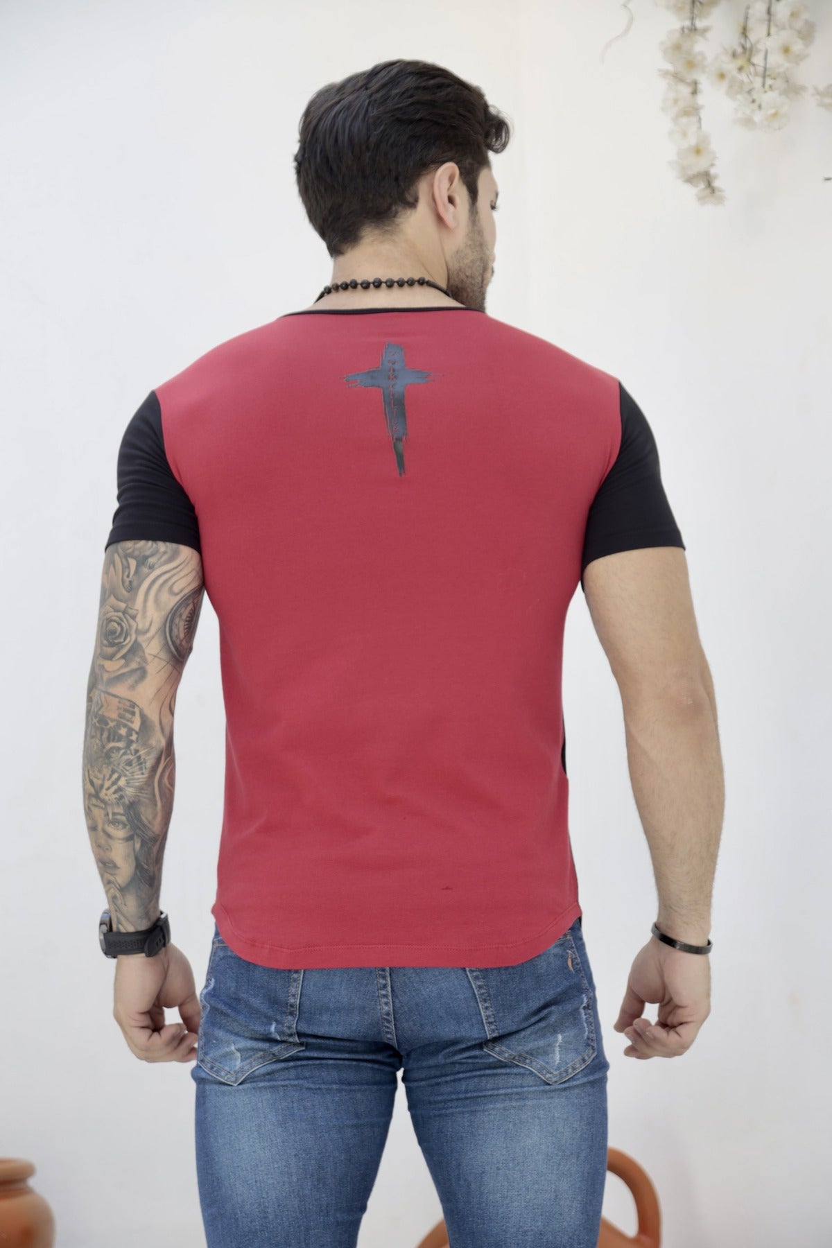 Camiseta Dual Cruz Vermelha e Preto Cotton
