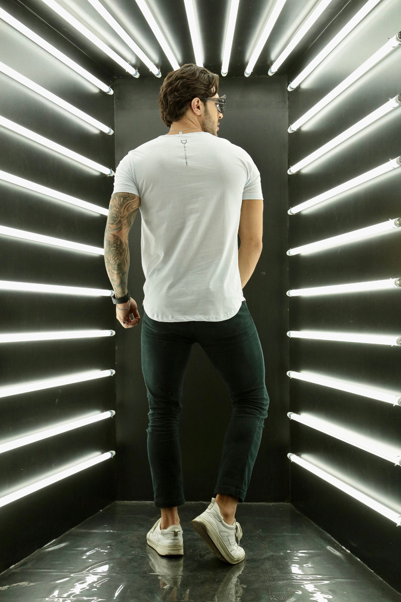 Camiseta Long Line Volk Culture Branca