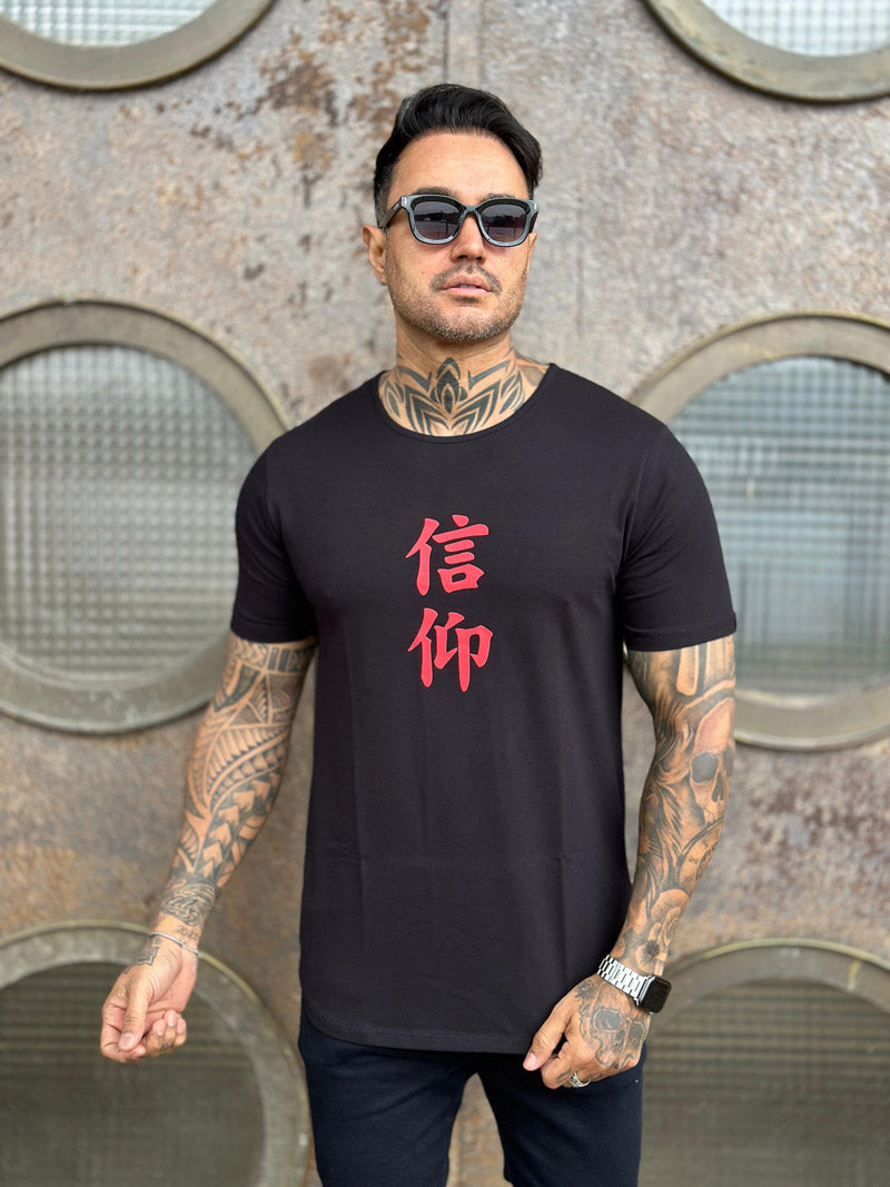 Camiseta Long Line Volk Culture Cotton Tigre Preta