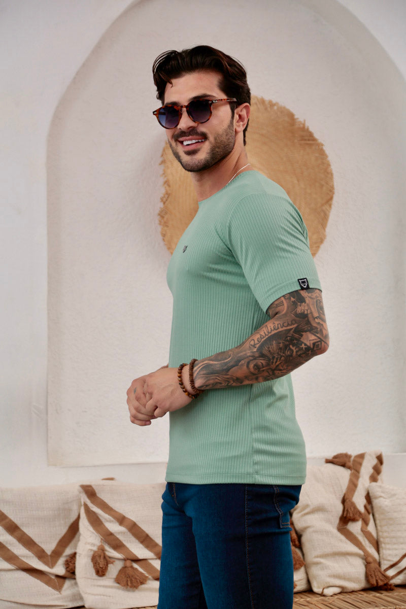 Camiseta Canelada Verde Água Logo Metal Volk Culture Supreme