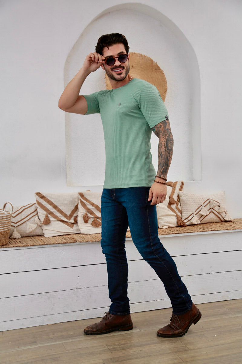 Camiseta Canelada Verde Água Logo Metal Volk Culture Supreme