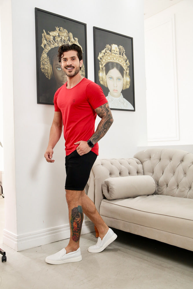 Camiseta Long Line Volk Culture Vermelha