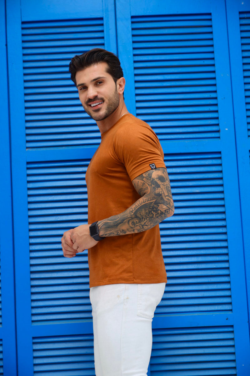 Camiseta Premium Masculina Suede Marrom Claro Volk Culture