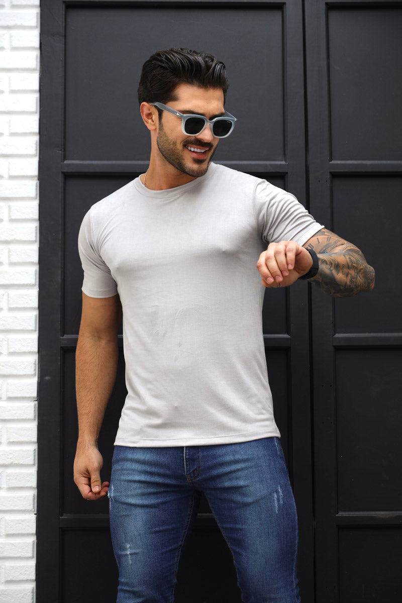 Camiseta Premium Masculina Suede Cinza Claro Volk Culture