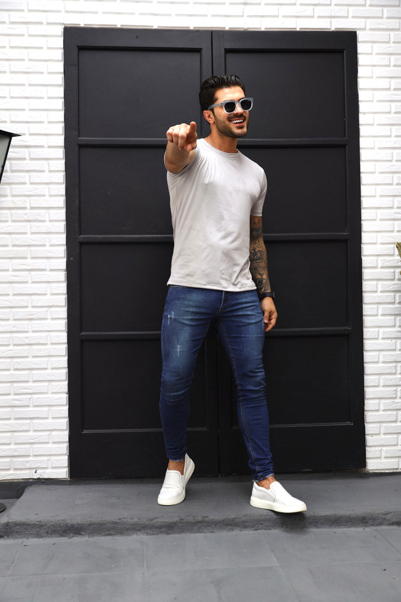 Camiseta Premium Masculina Suede Cinza Claro Volk Culture