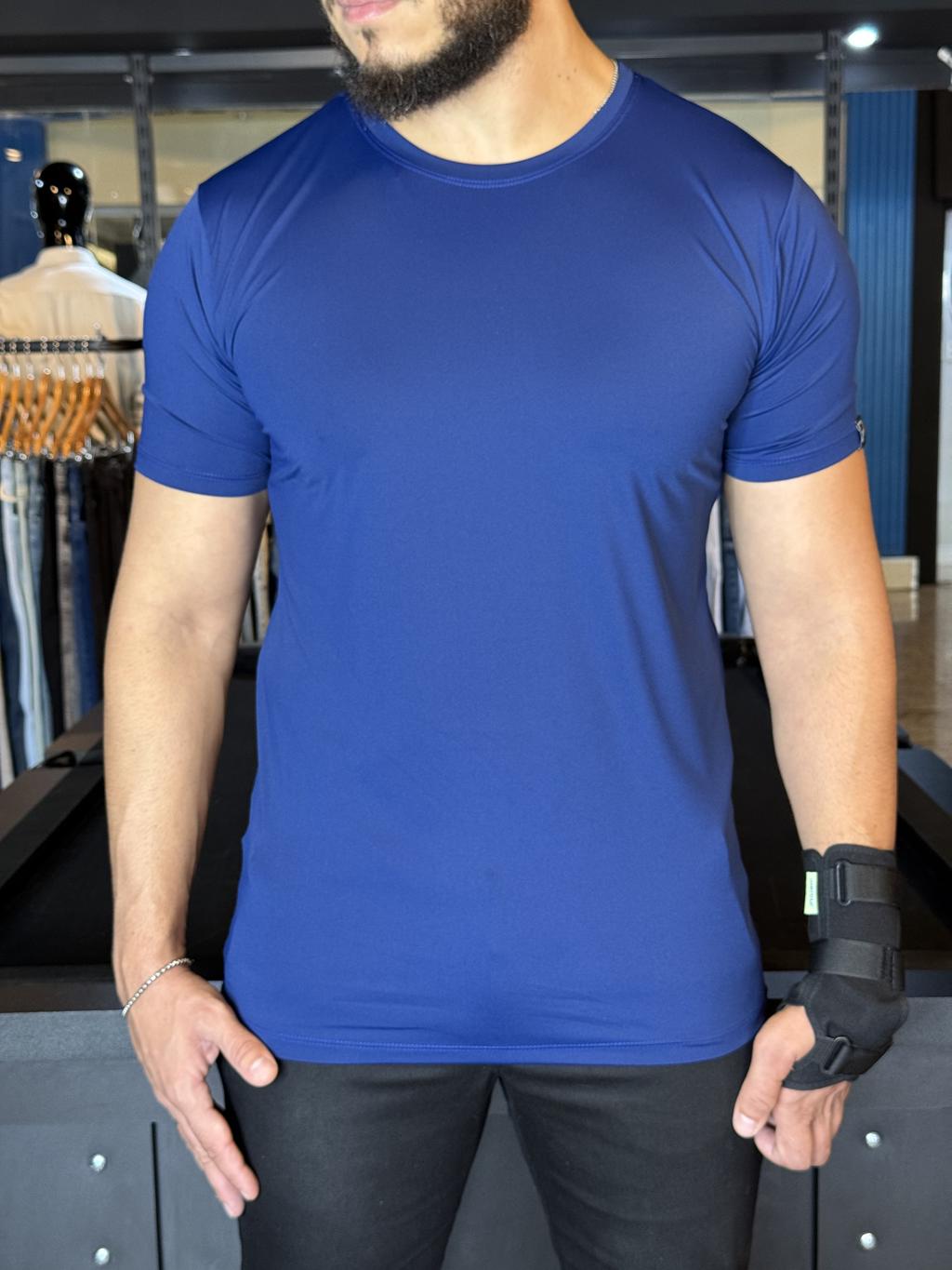 Camiseta Urban Tech  Azul Marinho - Harpia Moda Masculina