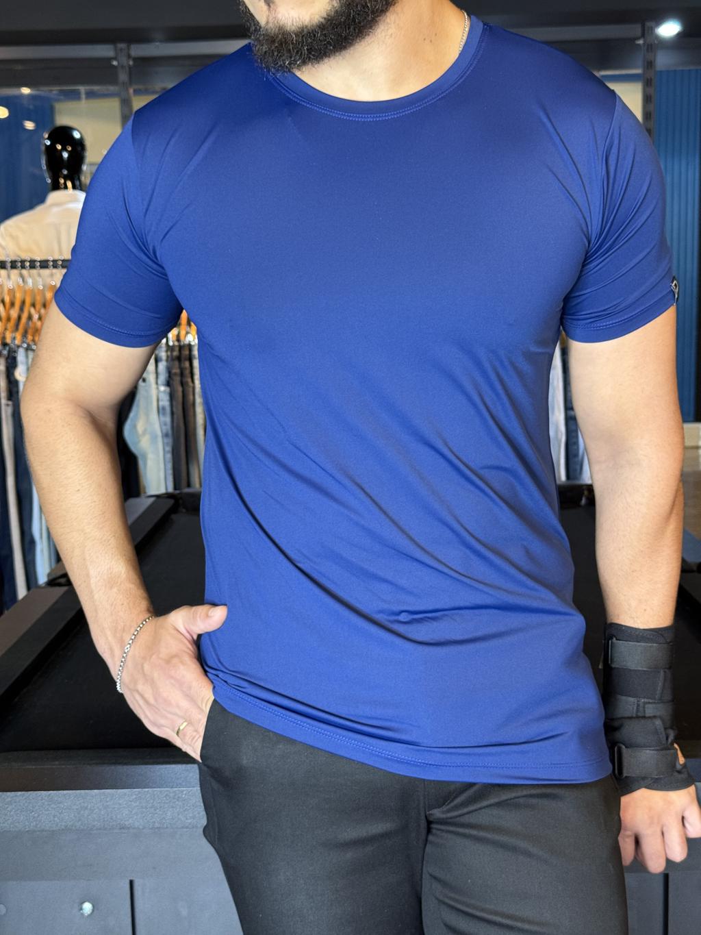 Camiseta Urban Tech  Azul Marinho