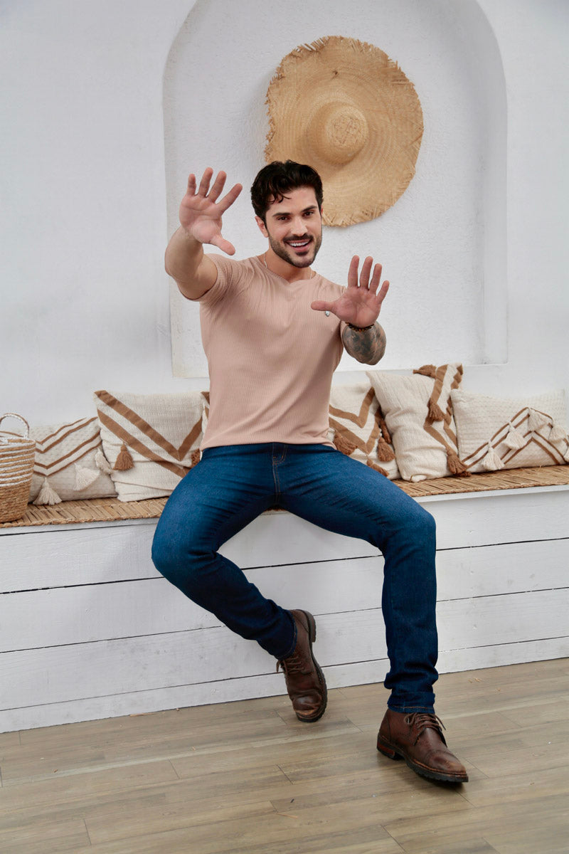 Camiseta Canelada Areia Logo Metal Volk Culture