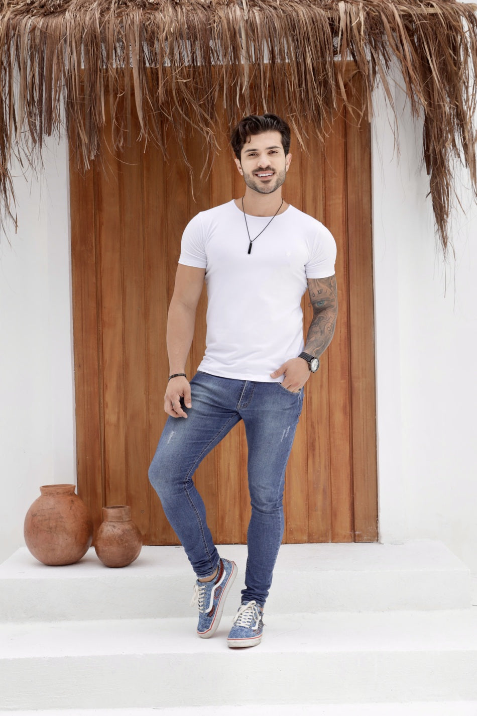 Camiseta Básica Cotton Branca Volk Culture