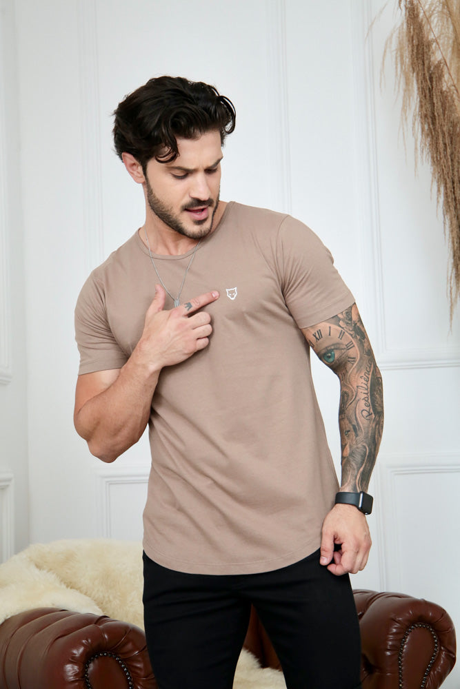 Camiseta Long Line Volk Culture Marrom