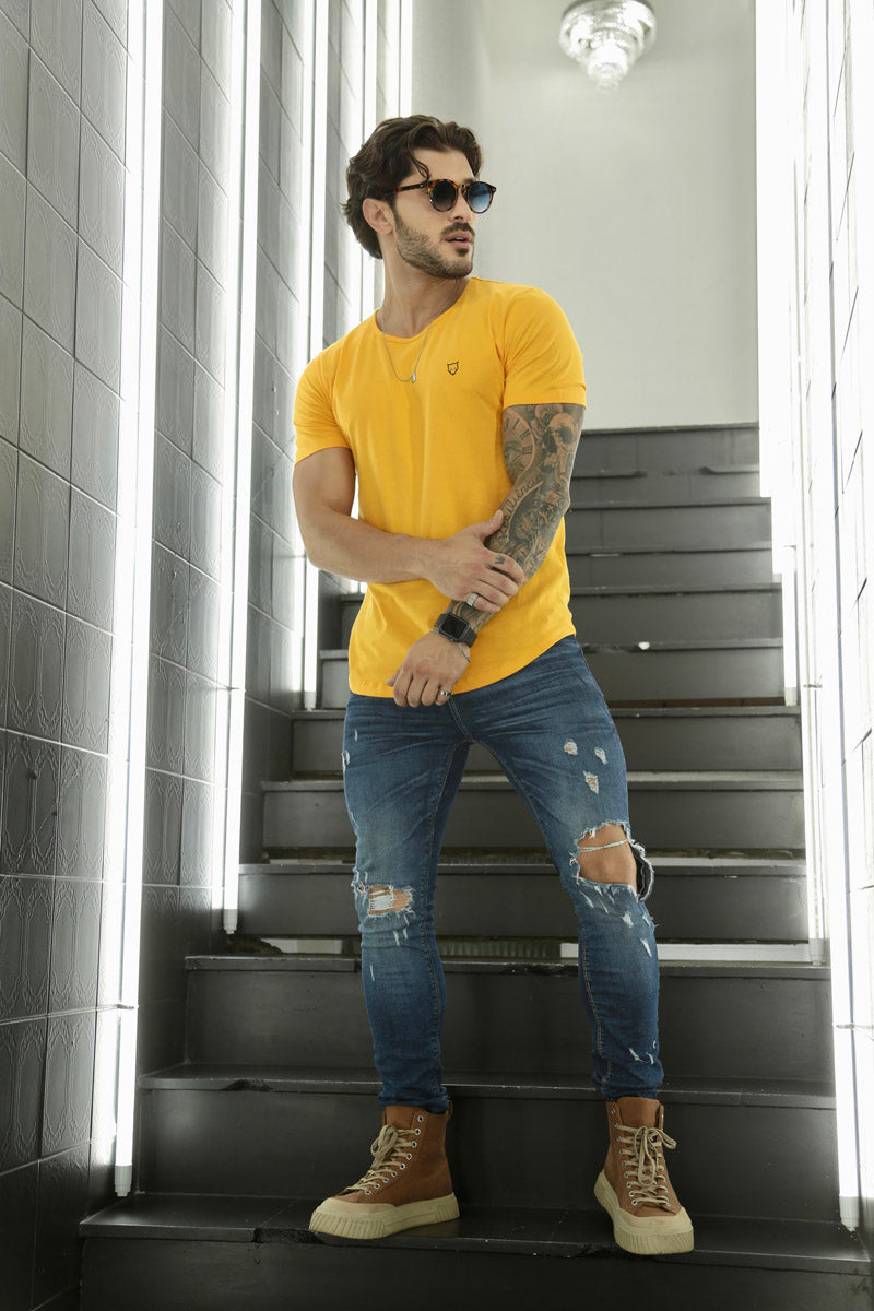 Camiseta Long Line Volk Culture Amarelo