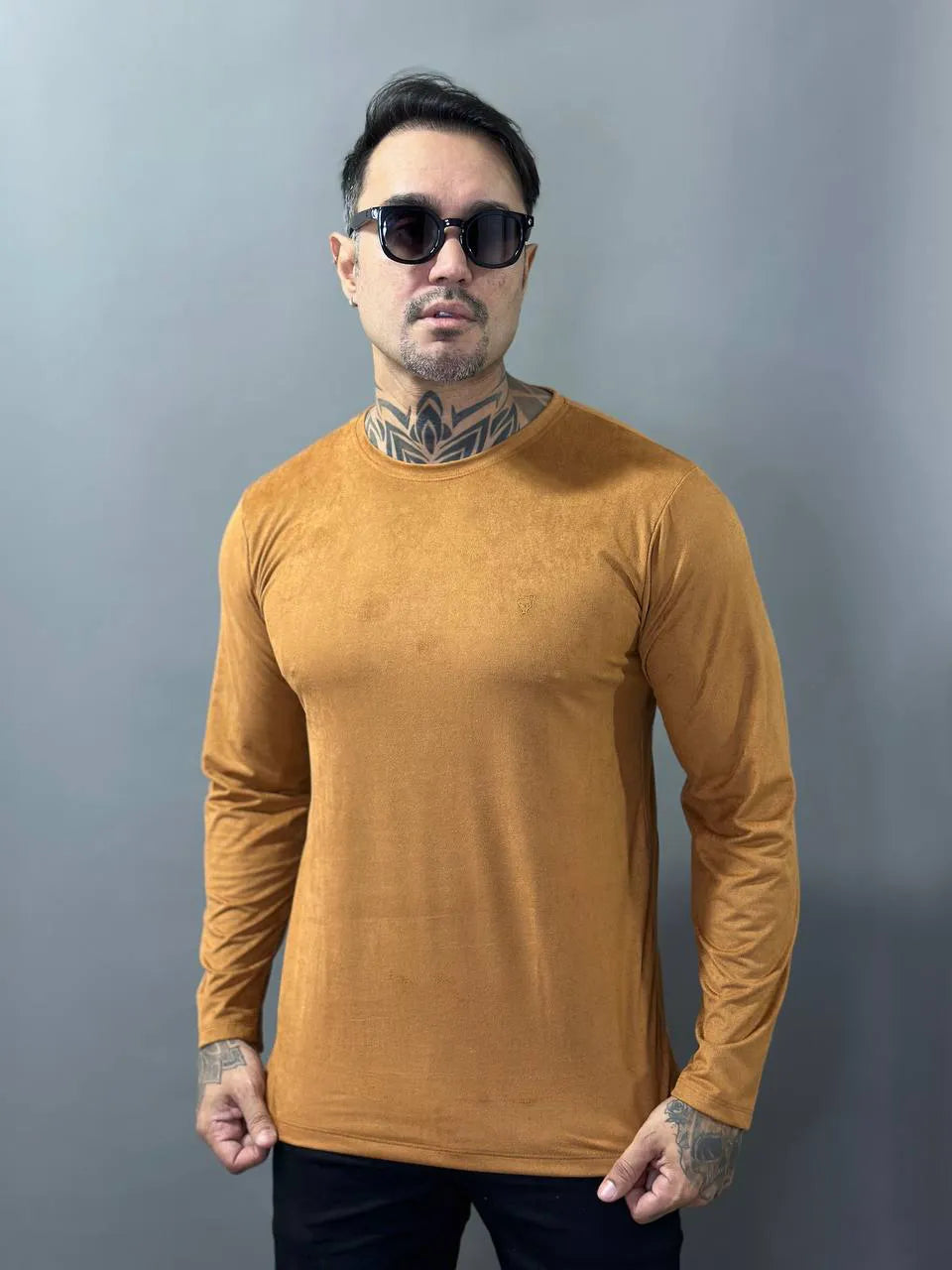 Camiseta Manga Longa Volk Culture Marrom Suede