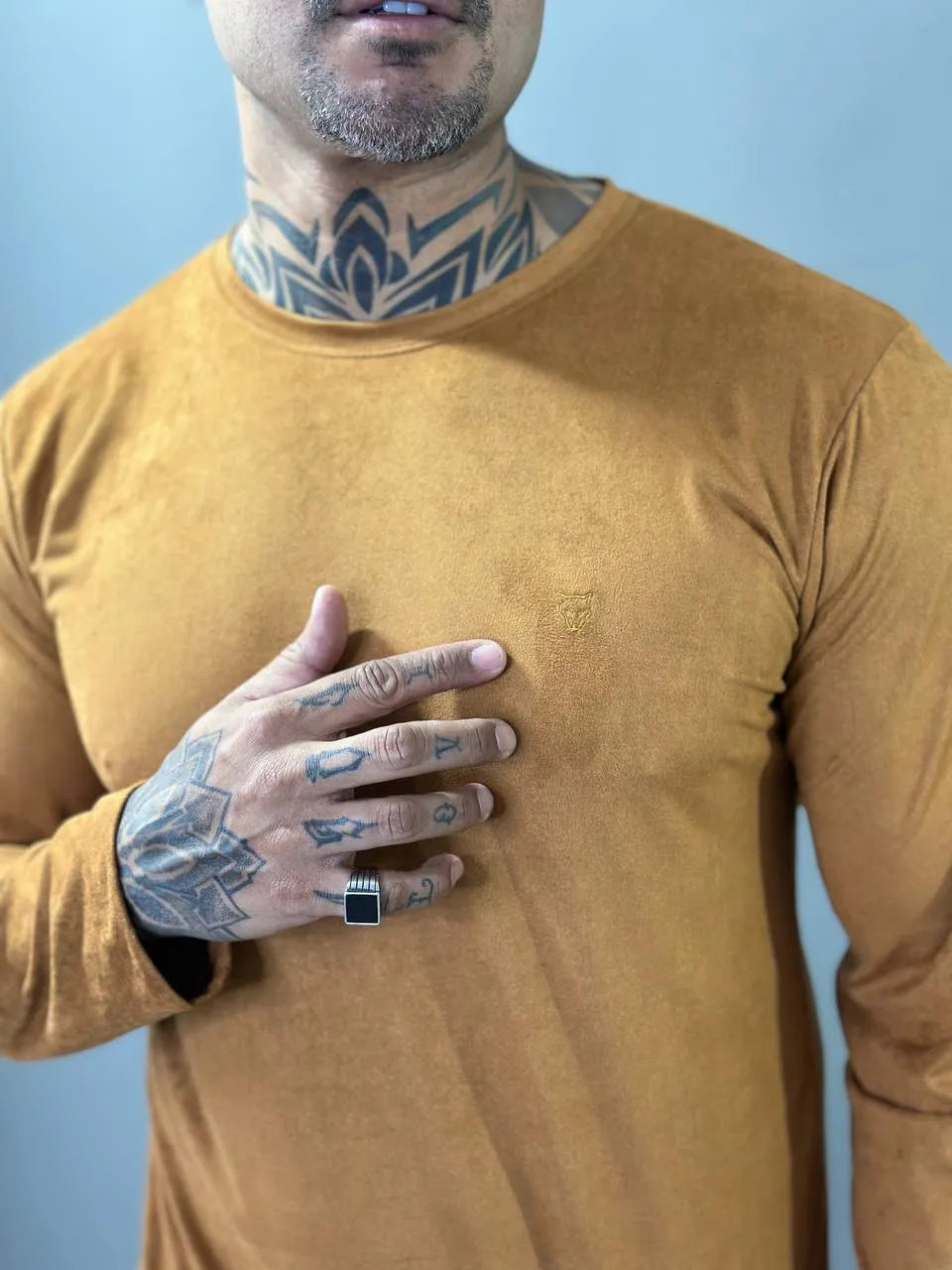 Camiseta Manga Longa Volk Culture Marrom Suede