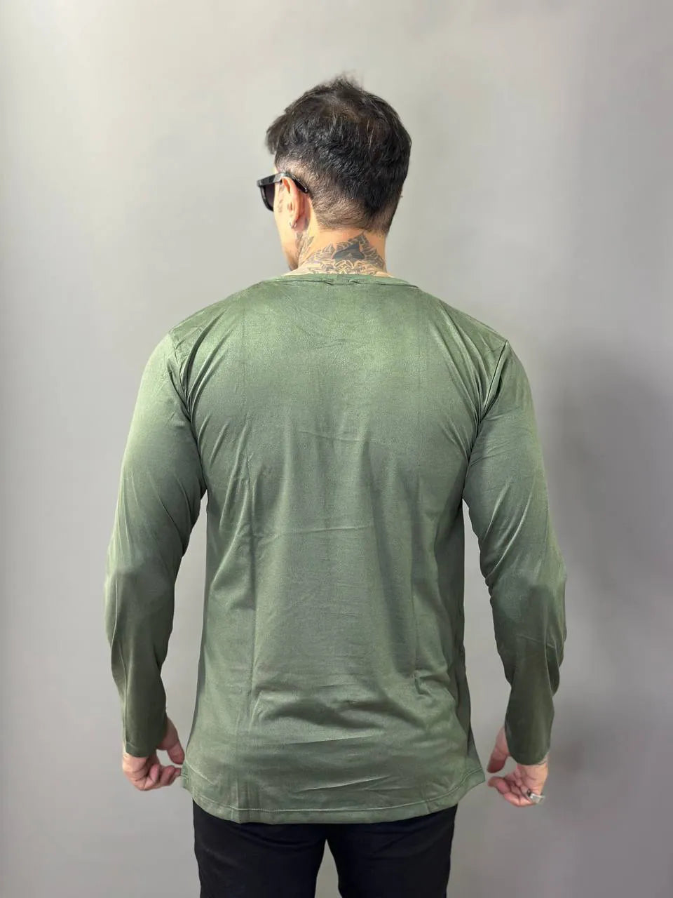 Camiseta Manga Longa Volk Culture Verde Suede