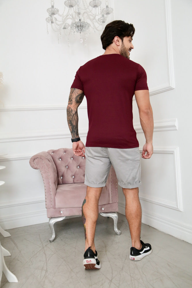 Camiseta Canelada Vinho — detalhe do tecido
