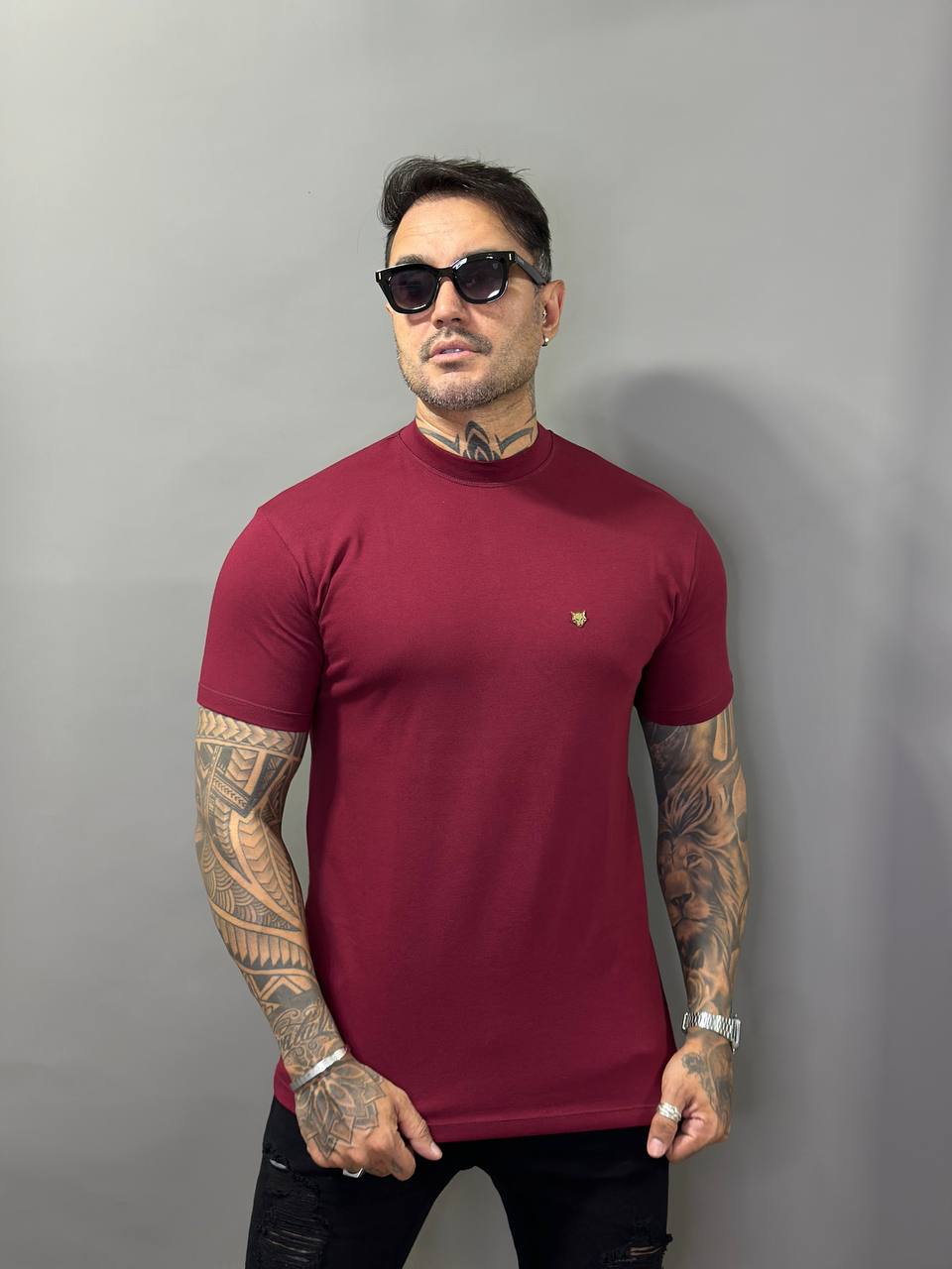 Camiseta Berlim Gola Média Cotton Vinho Volk Culture