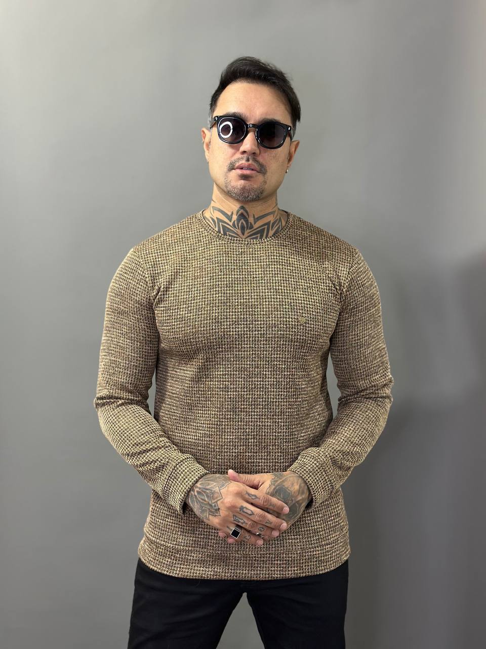 Suéter Roma Trama Texturizada Caramelo