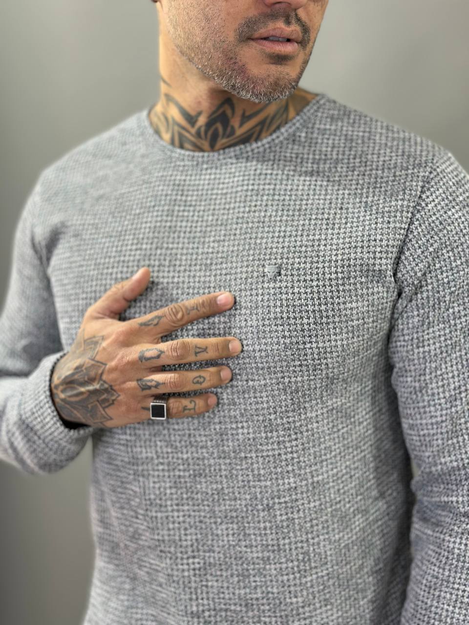 Suéter Roma Cinza Texturizado