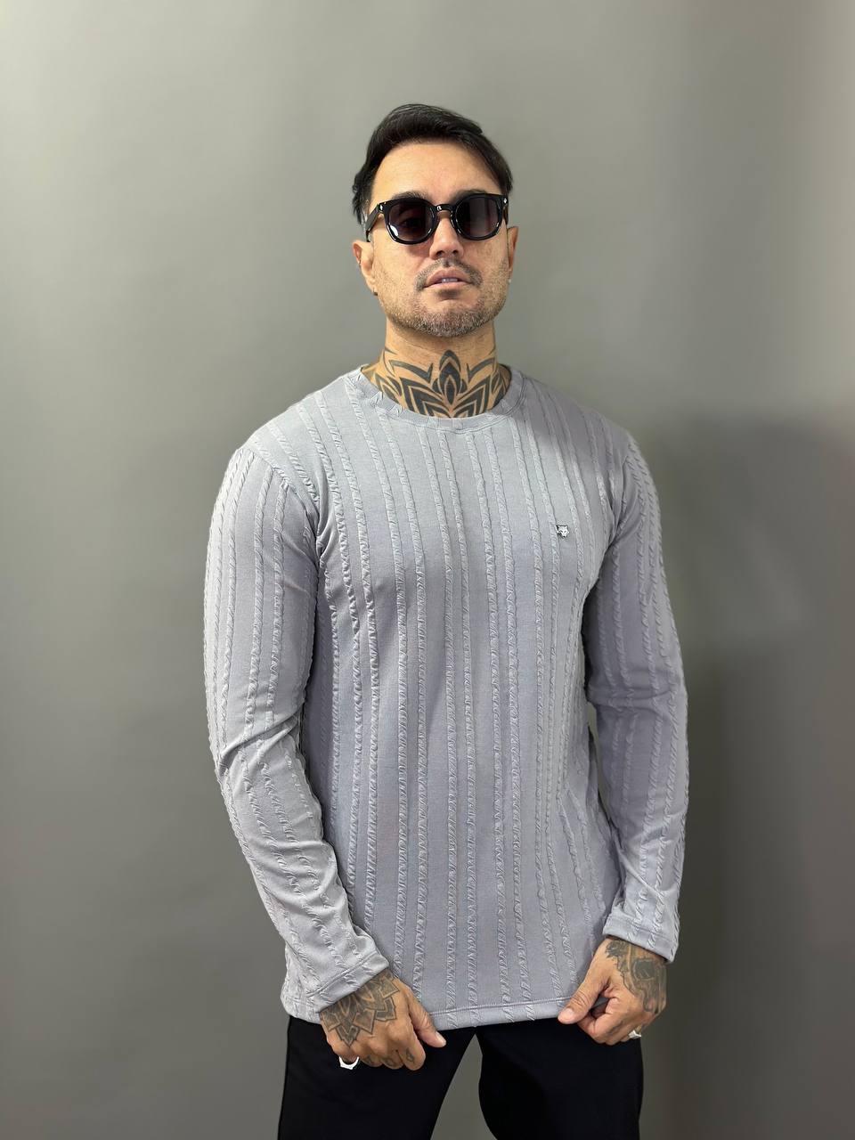 Suéter Monaco Texturizado Volk Culture Cinza