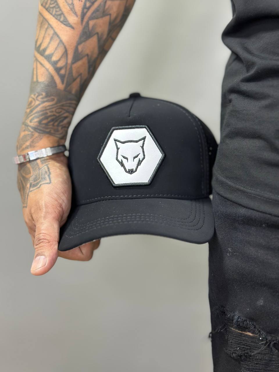 Boné Volk Culture Preto Nobuck Hexagonal