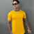 Camiseta Long Line Volk Culture Amarelo Escuro Gola Canoa
